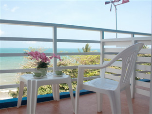 Blue House Beach Pattaya Exterior photo